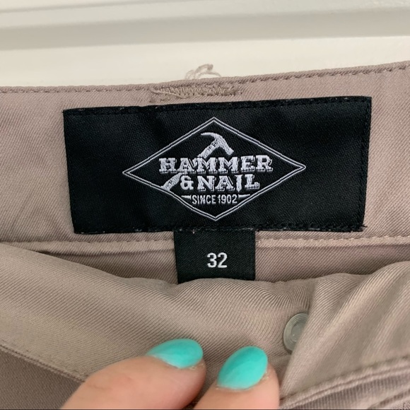 Hammer & Nail khaki shorts size 32 - Picture 2 of 3